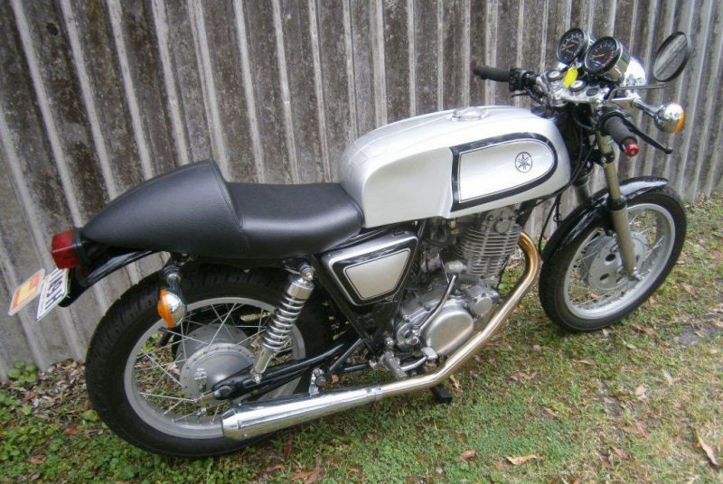 Yamaha_Read_Titan_SR500.jpg